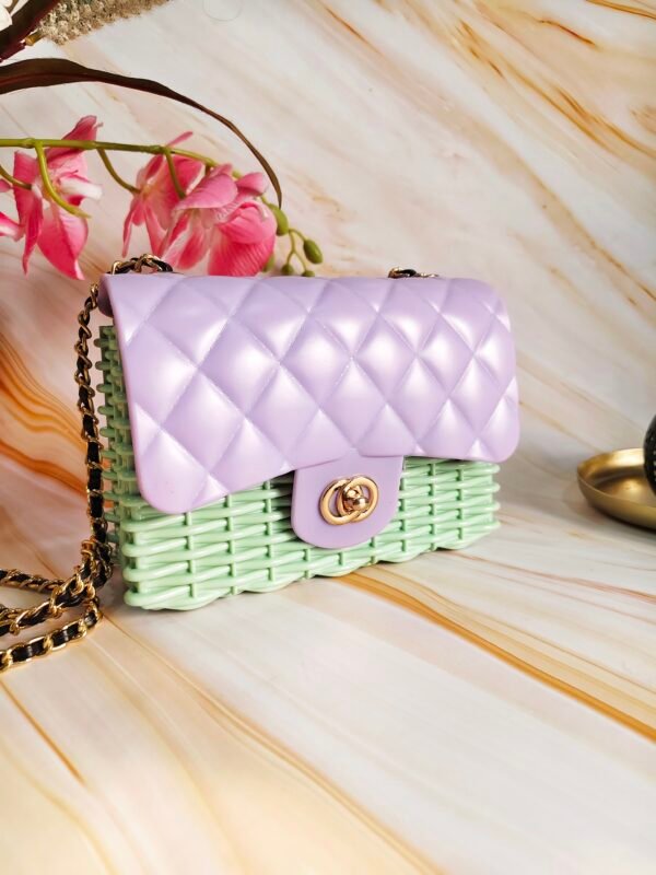 Stylish Silicone Basket Handbag with Sling Chain – Durable and Lightweight Tote for Women and Teens - Image 4