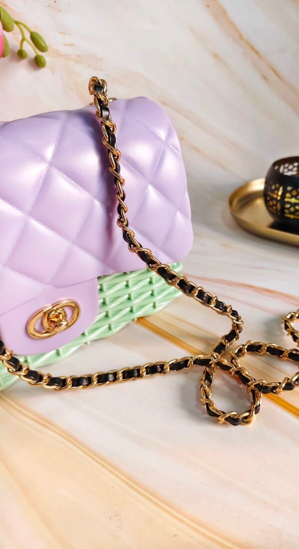 Stylish Silicone Basket Handbag with Sling Chain – Durable and Lightweight Tote for Women and Teens - Image 5