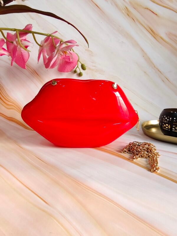 Silicone Lips Shaped Hand Purse with Sling Chain – Fun & Trendy Clutch for Parties, Evening Events, and Casual Outings – Unique Lip Design Handbag for Women - Image 2
