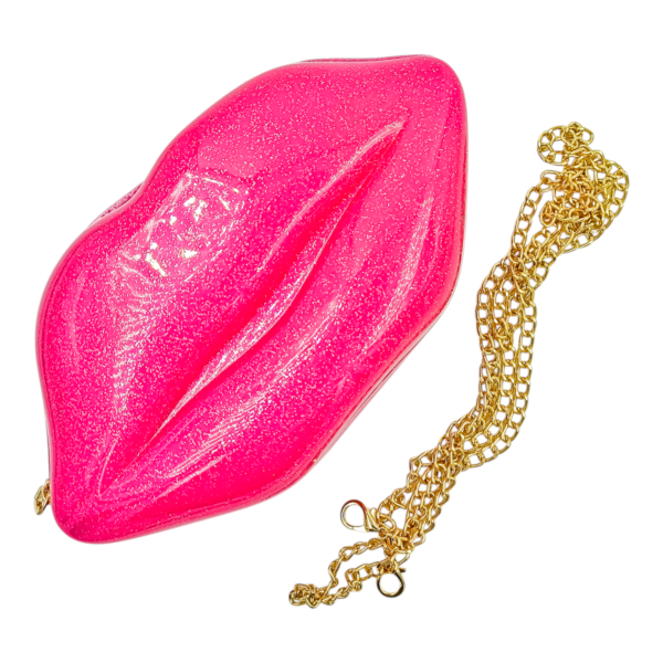 Silicone Lips Shaped Hand Purse with Sling Chain – Fun & Trendy Clutch for Parties, Evening Events, and Casual Outings – Unique Lip Design Handbag for Women