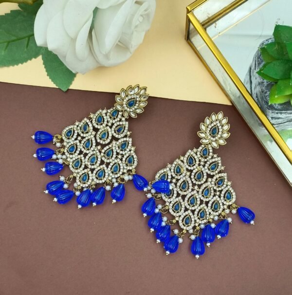 Illuminate Your Look with Shiny Colorful Chandbali Earrings - Image 7