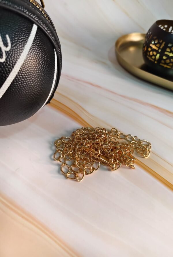 Trendy Basketball-Shaped Mini Handbag with Gold Chain Strap – Fun Sports-Themed Crossbody Bag for Women and Teens - Image 6