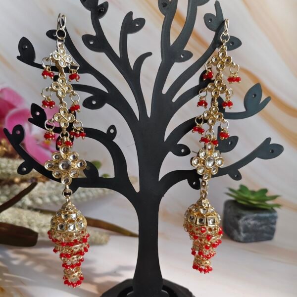 Elegant Layered Kundan Jhumki with Hair Chain: A Must-Have Accessory - Image 4