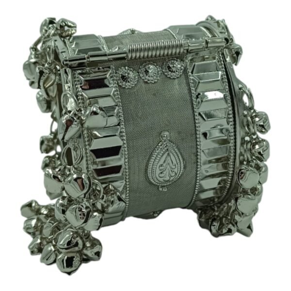 Elegant Oxidised Bracelets with Ghungroo and Chimes - Image 5