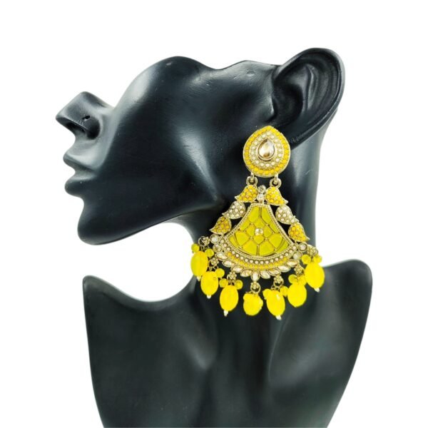 Elegance Redefined: The Long Kundan Crystal Chandbali - Image 11