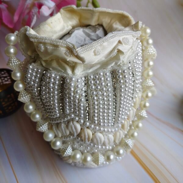 Elegant Bridal Potli: A Must-Have Accessory - Image 3