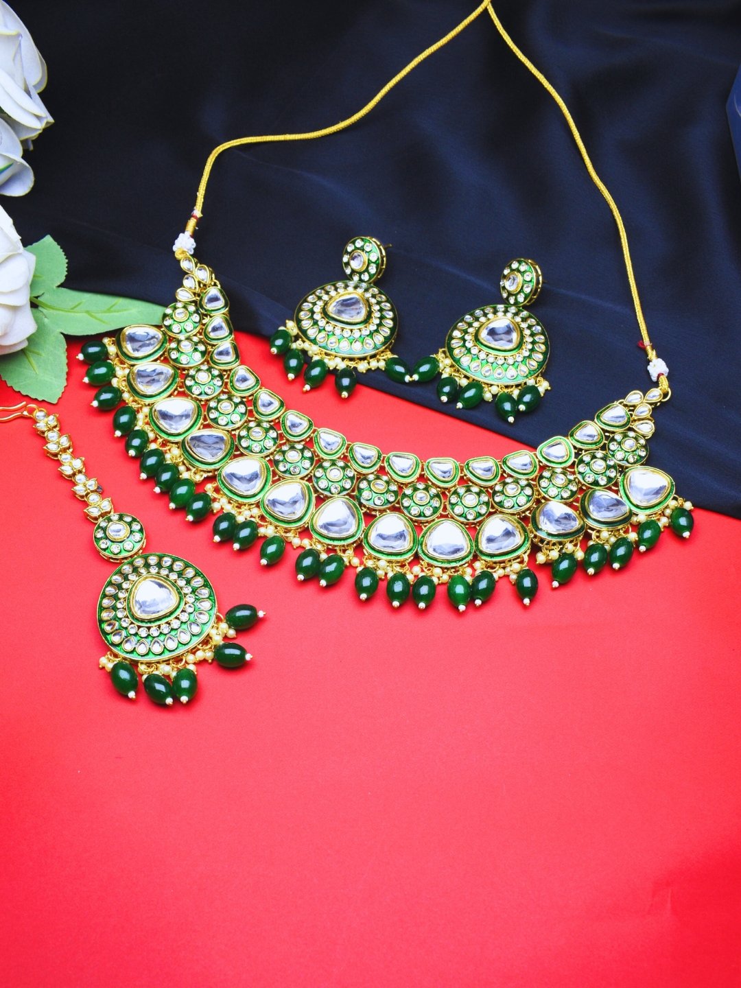 Elegant Meenakari Kundan Choker with Matching Earrings and Mangtika - Image 9