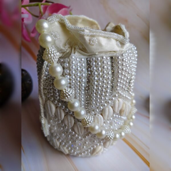 Elegant Bridal Potli: A Must-Have Accessory - Image 5