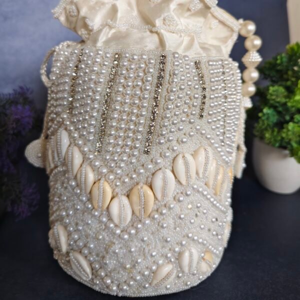 Elegant Bridal Potli: A Must-Have Accessory - Image 8