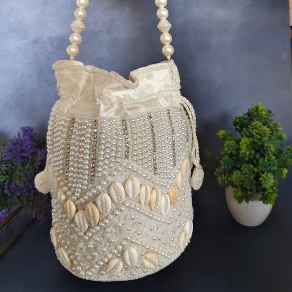 Elegant Bridal Potli: A Must-Have Accessory - Image 7