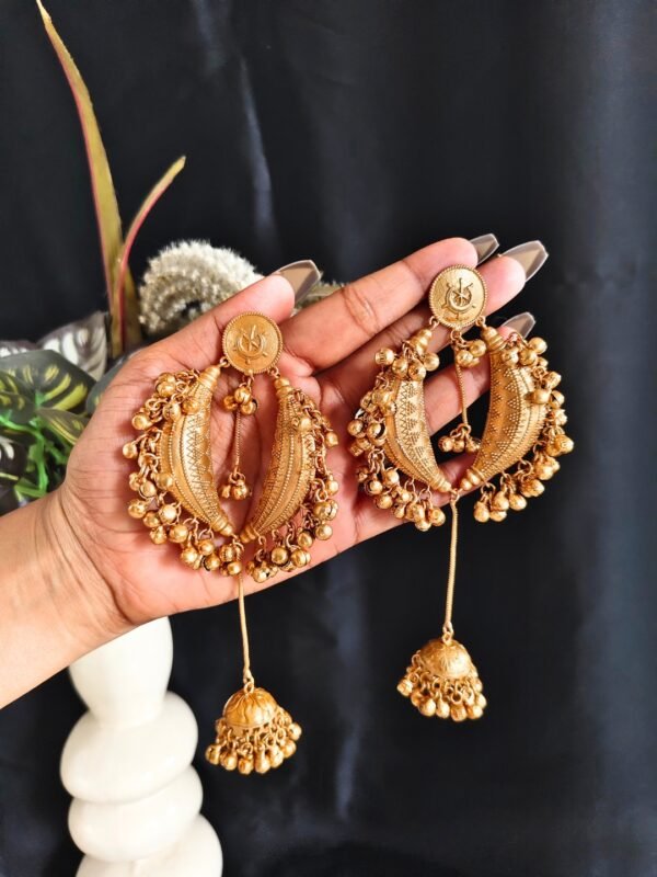 Beautiful Handmade Long Gold Plated Kashmiri Earring Embellished with Ghungroo - Image 3